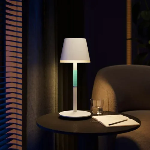 Go portable table lamp