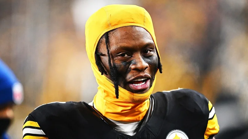 Report: Steelers trading WR Pickens to Cowboys