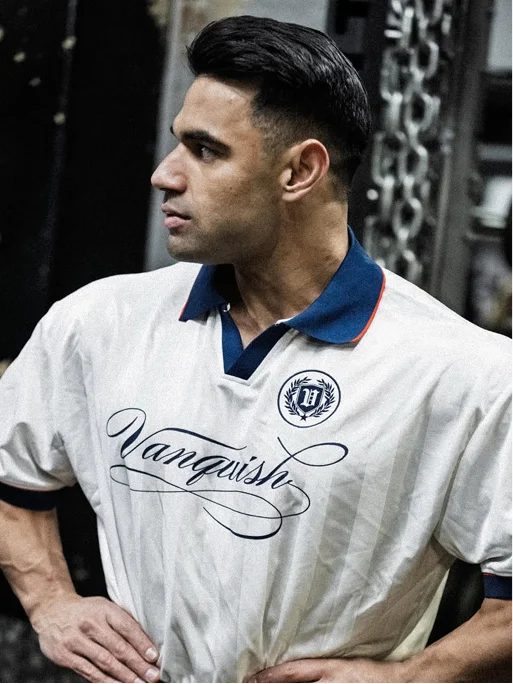VANQUISH WHITE OVERSIZED BOXY FOOTBALL JERSEY
