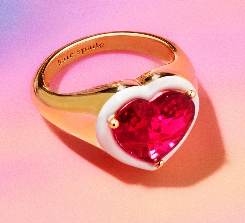 SHOP THE GIFT GUIDE
