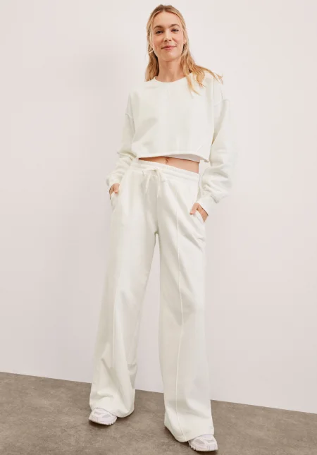 LuxeFleece Pintuck Wide Leg Pant in Fresh Snow