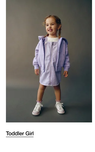 Display images to show real-time content