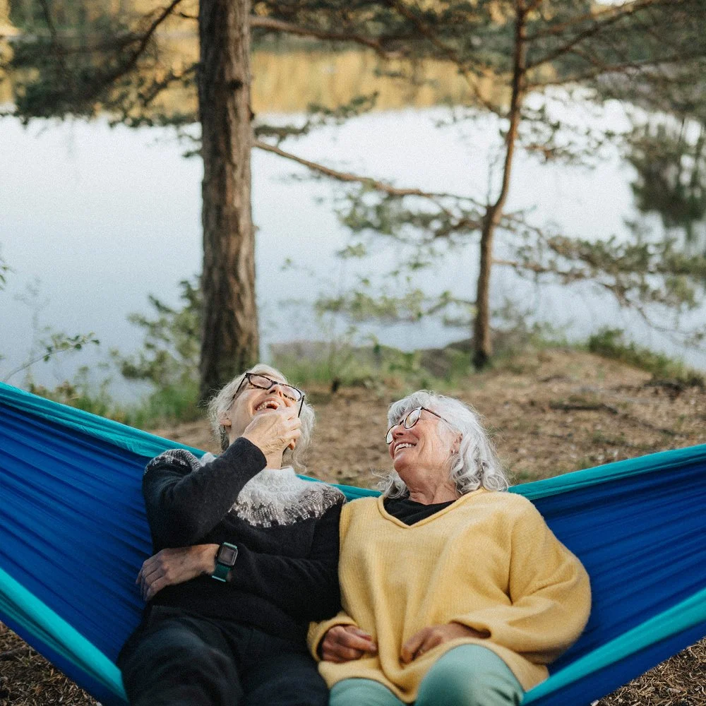 50 funny questions to ask anyone to connect and laugh more