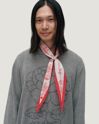 Aiempi Vihkiruusu scarf