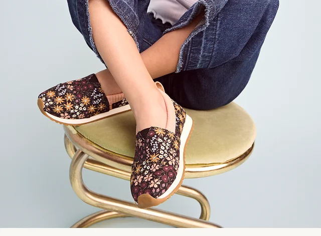 Resident Kids Sneakers - Image