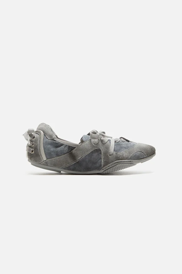 Lace-up Ballerinas