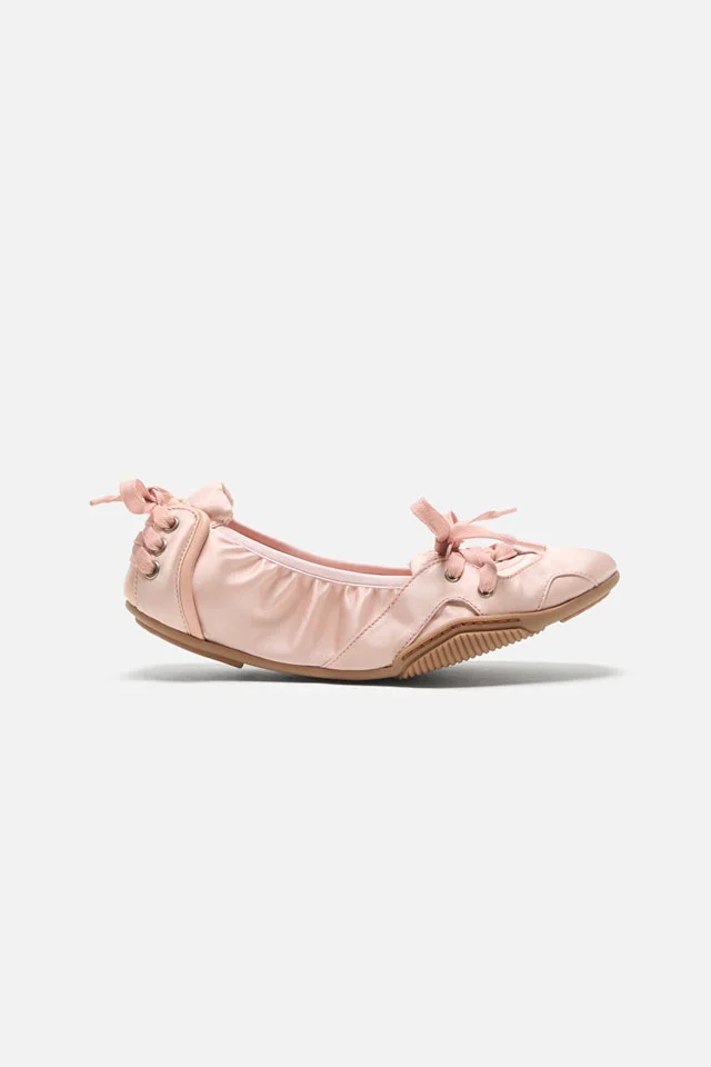 Lace-up Ballerinas