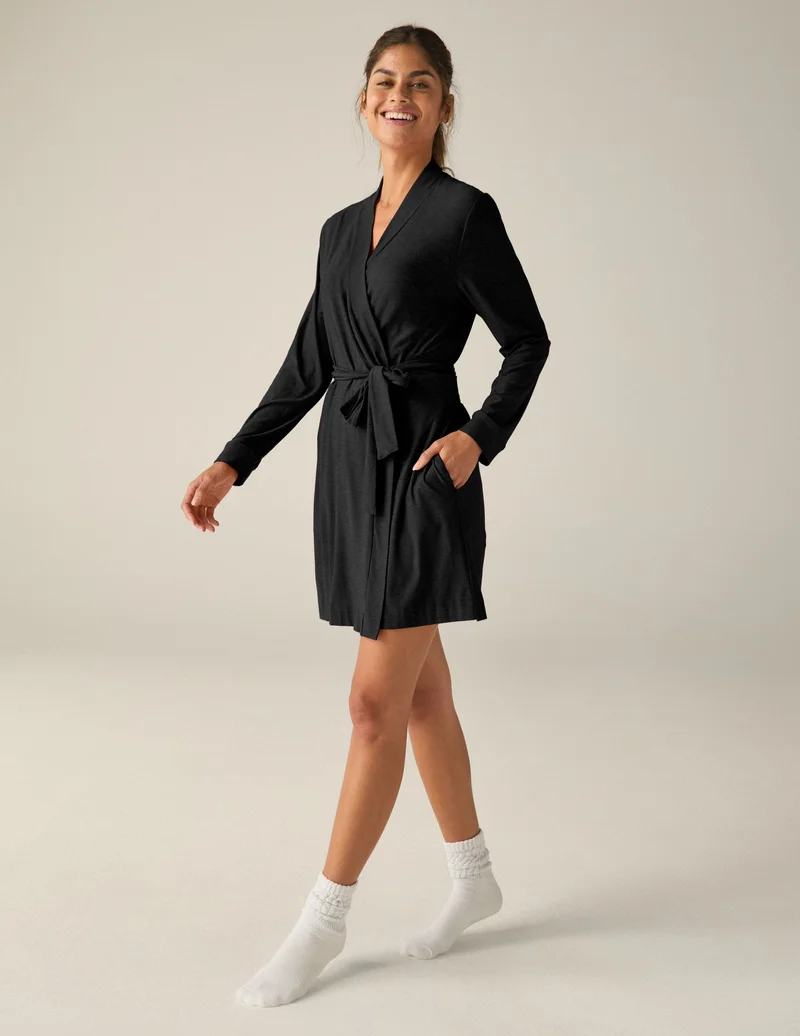 Image of Featherweight Slow Mornings Pocket Robe