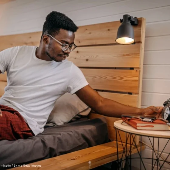 How to decode the best bedtime for you (and 4 tips for actually sticking to that time)