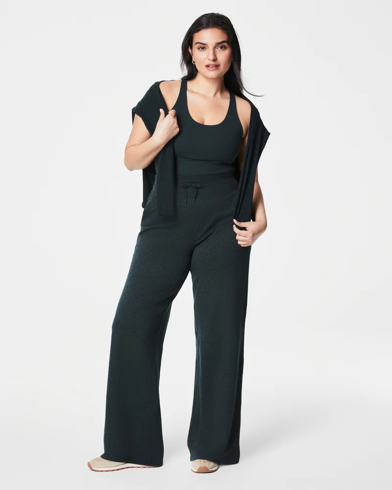 Image of Spanx Women's SPANXsmooth SoftStretch Wide Leg Pant