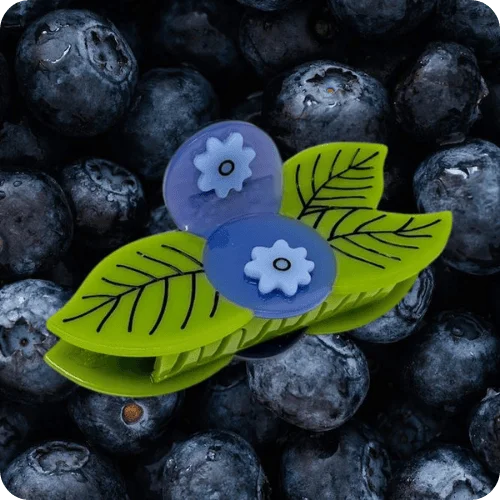 Blueberry claw clip Blueberry claw clip