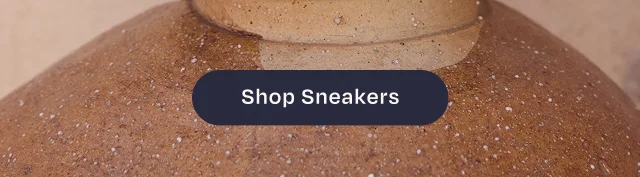Shop Sneakers Button - Image