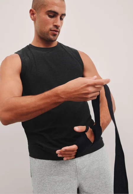 Featherweight Freeflo Men's Muscle Tank 2.0 in Darkest Night