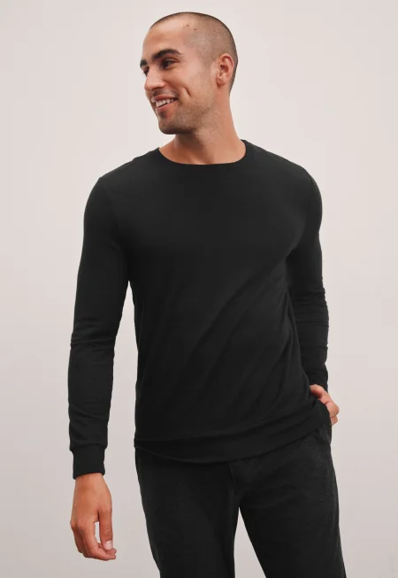 Always Beyond Men's Crew Pullover in Black