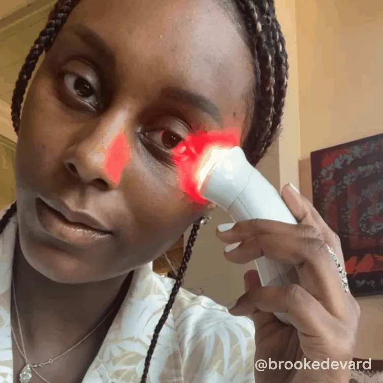 @brookedevard using red light attachment to improve the look of fine lines and wrinkles