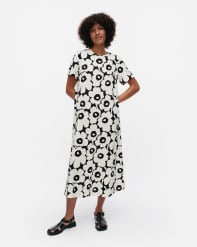 Pisteinen Unikko Dress