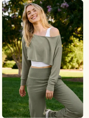 Duet 2-Way Convertible Shrug in Grey Sage