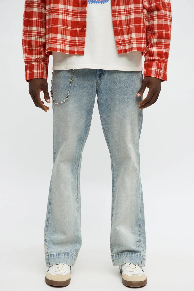 Image of Straight Flare Snapped In Jean - Vintage Blue Wash