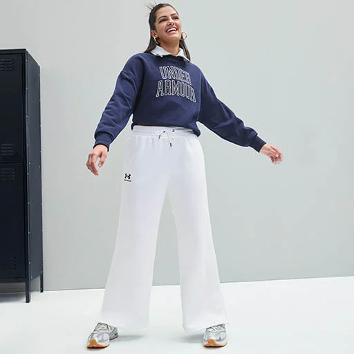 ROOMY ATHLETIC FIT