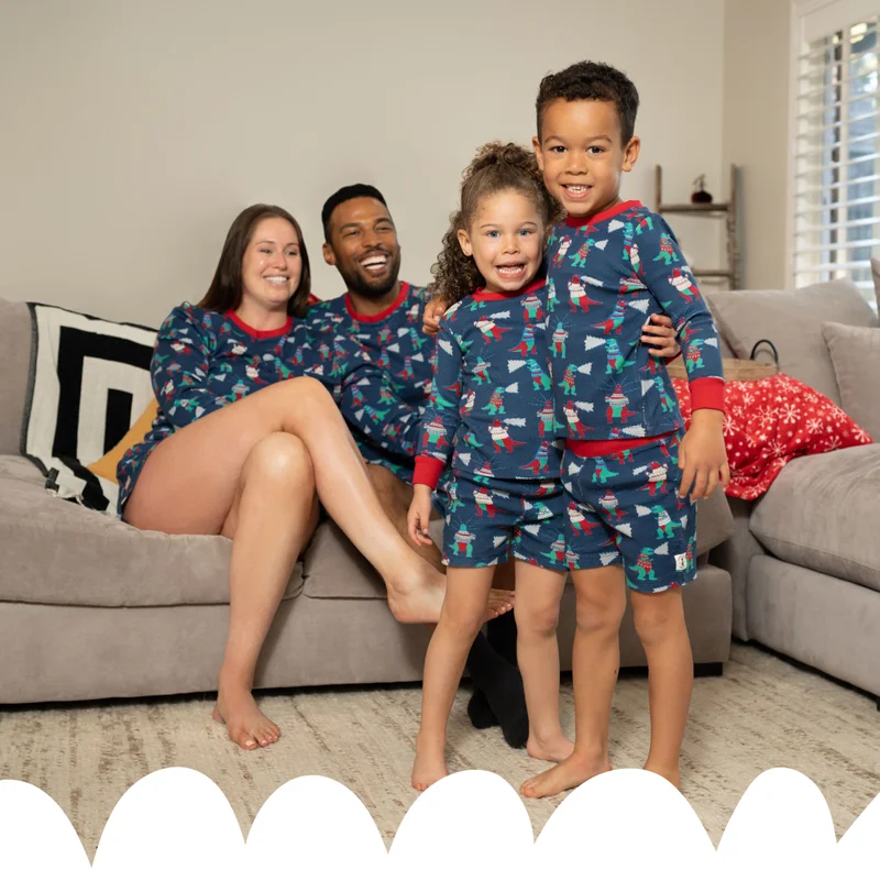 MATCHING HOLIDAY PAJAMAS