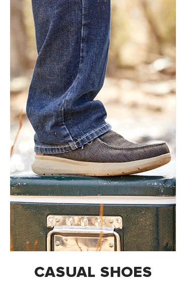 CASUAL SHOES