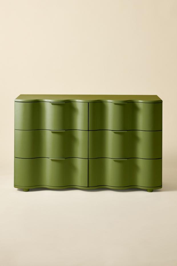 Aria 6-Drawer Short Squiggle Dresser