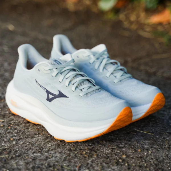 Mizuno Wave Sky 9