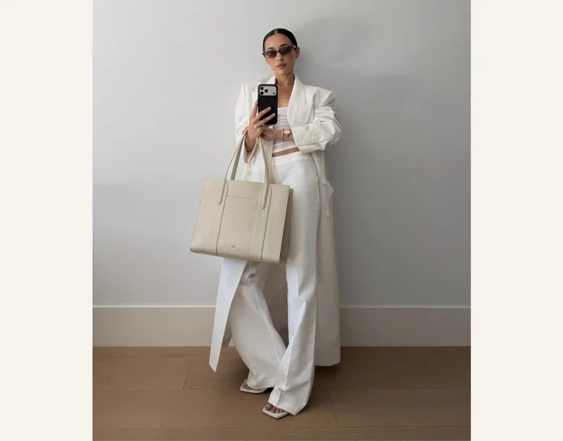 Eden Small Leather Bag Almond