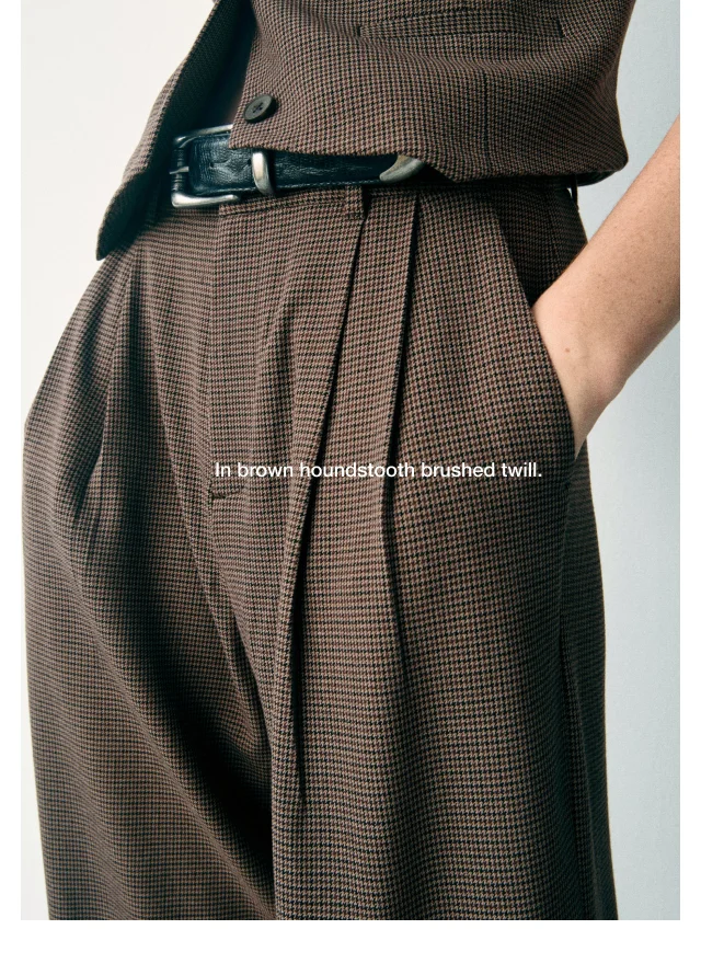 Display images to show real-time content