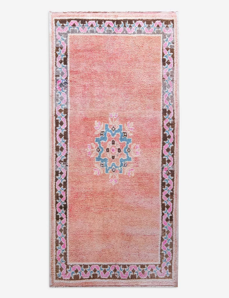 Image of Vintage Moroccan Rug no. 104, 5'1