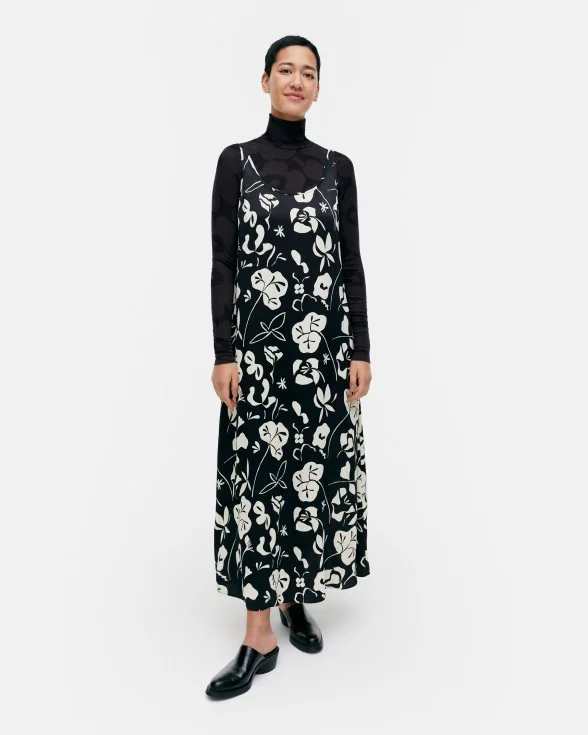 Seurassa Nokturno dress