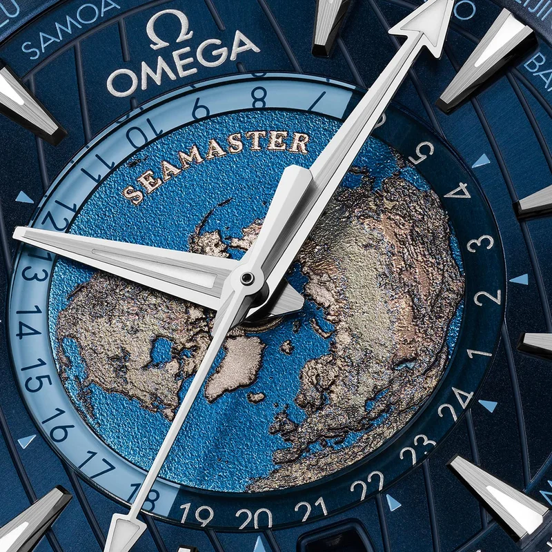 Closeup of the dial of the 43 mm Seamaster Aqua Terra 150M Worldtimer with a blue dial