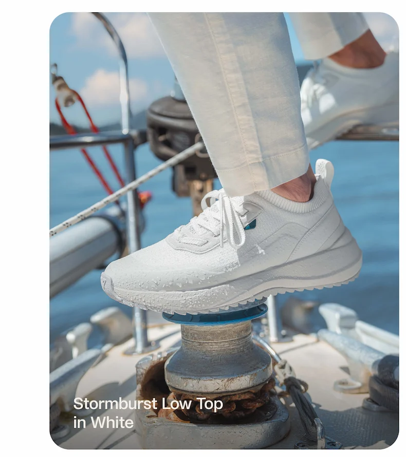 Stormburst Low Top in White