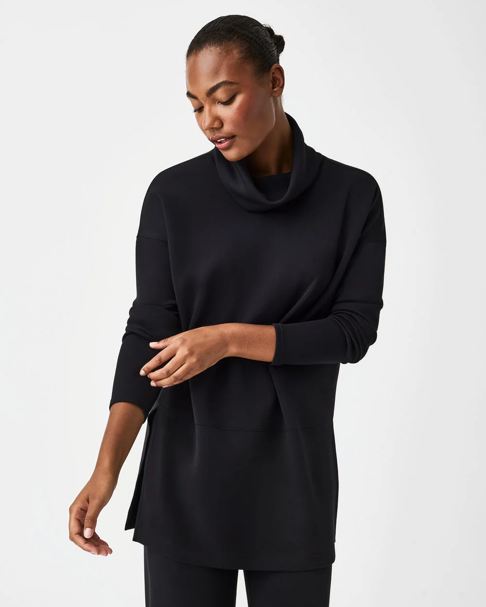 TURTLENECK TUNIC
