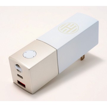 HALO 5,000mAh Lipstick Power Bank with Foldable AC Plug