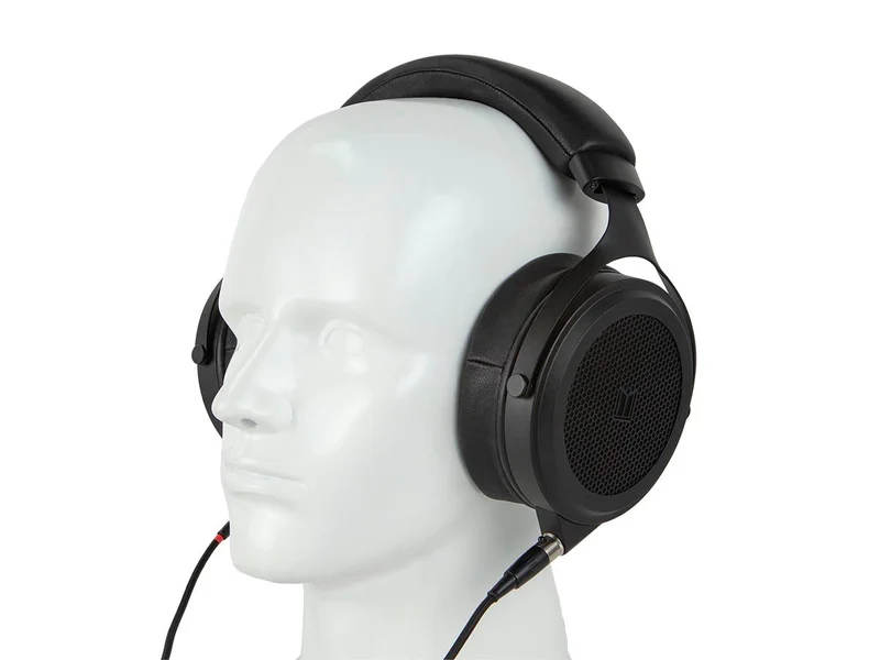 Monolith&nbsp;M1570 Over Ear Open Back Balanced Planar Headphones