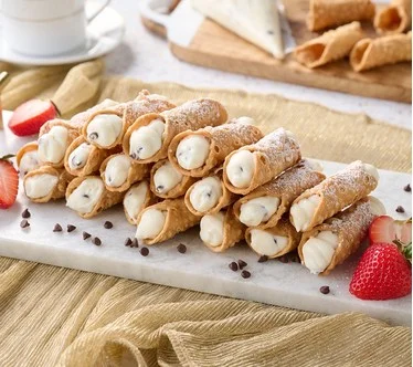Rachelli by Delizioso 24 Piece Cannoli Kit Gift Box