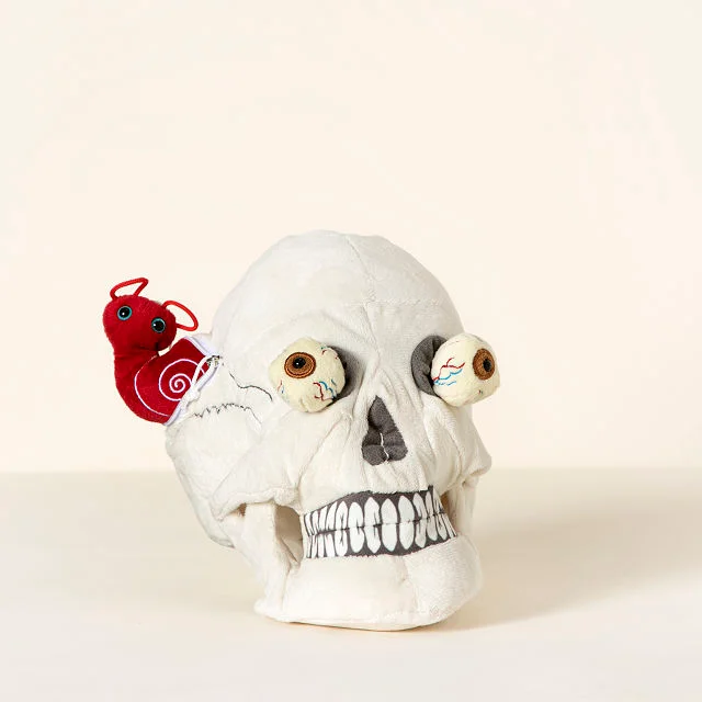 Giant Skull with Hidden Organs