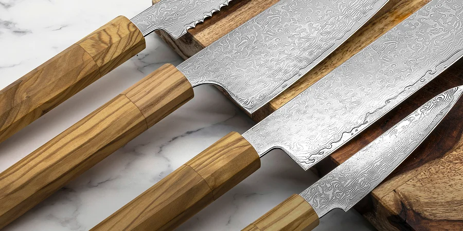 Image of Kumo Knives in color Olive