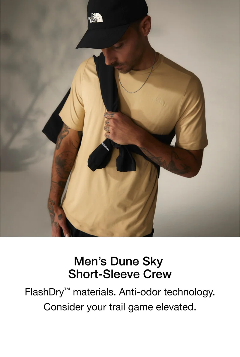 Men's Dune Sky Short-Sleeve Crew. FlashDry*™ materials. Anti-odor technology. Consider your trail game elevated.