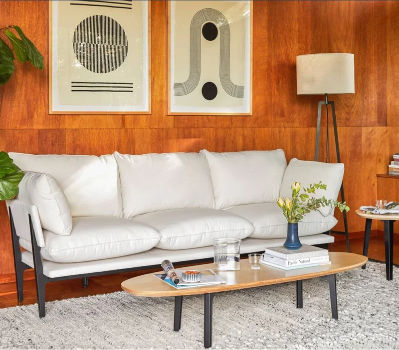 A classic combination: The Floyd Sofa & Coffee Table