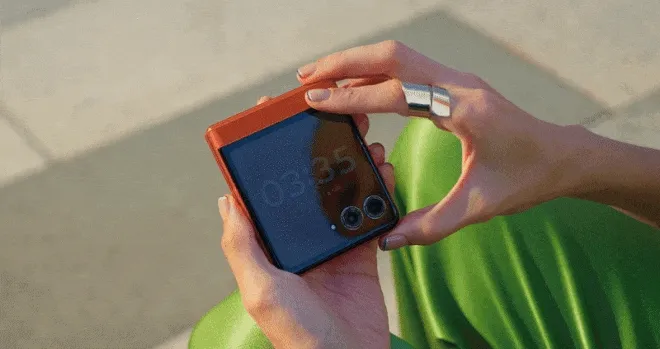 motorola razr - 2024