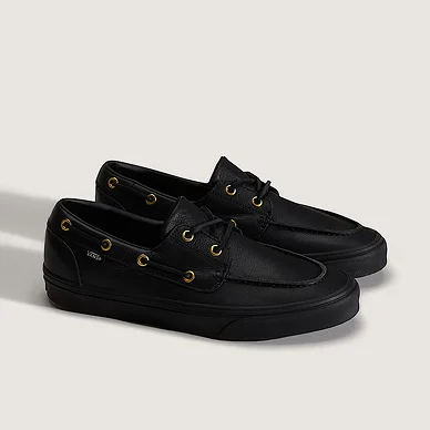 Black 2-Eyelet Boat Shoe