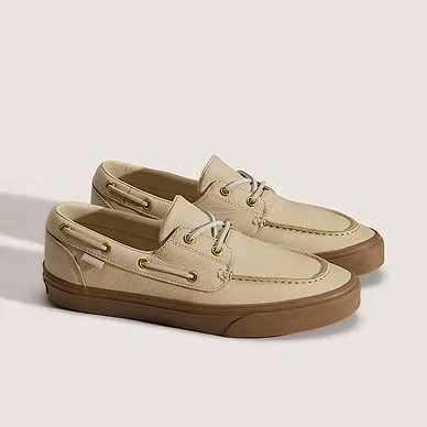 Tan Brown 2-Eyelet Boat Shoe