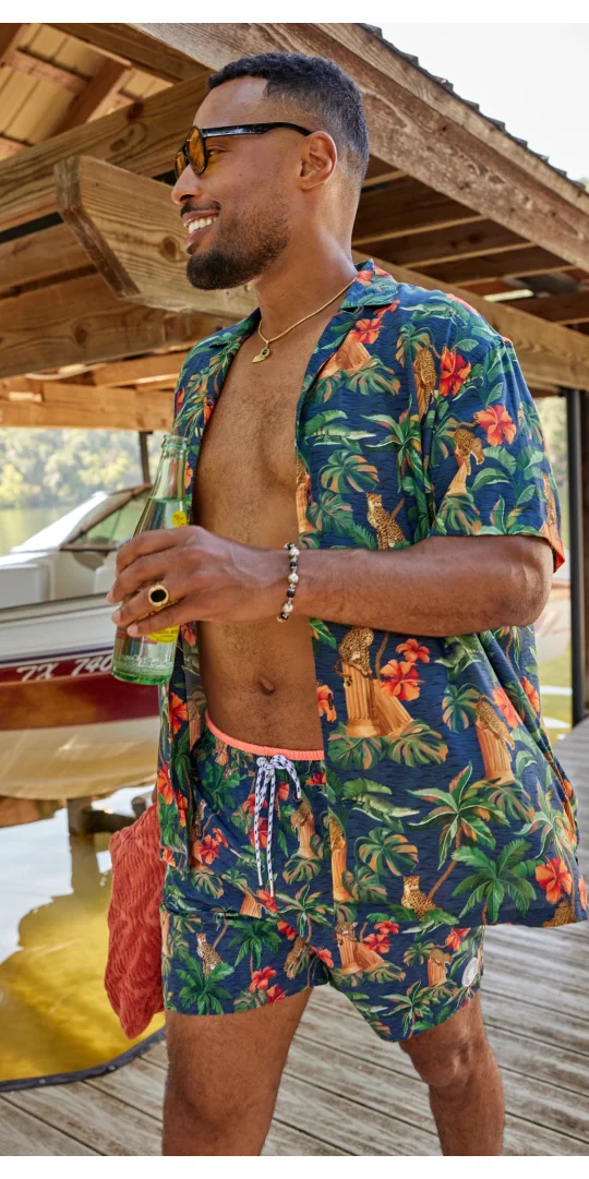 Rayon Sunday Shirt: The Welcome to Paradise