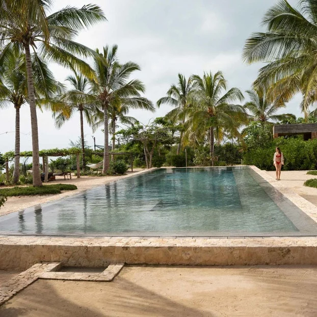 Earn OneKeyCash on eligible bookings and use it toward savings across Expedia, Hotels.com, and Vrbo.