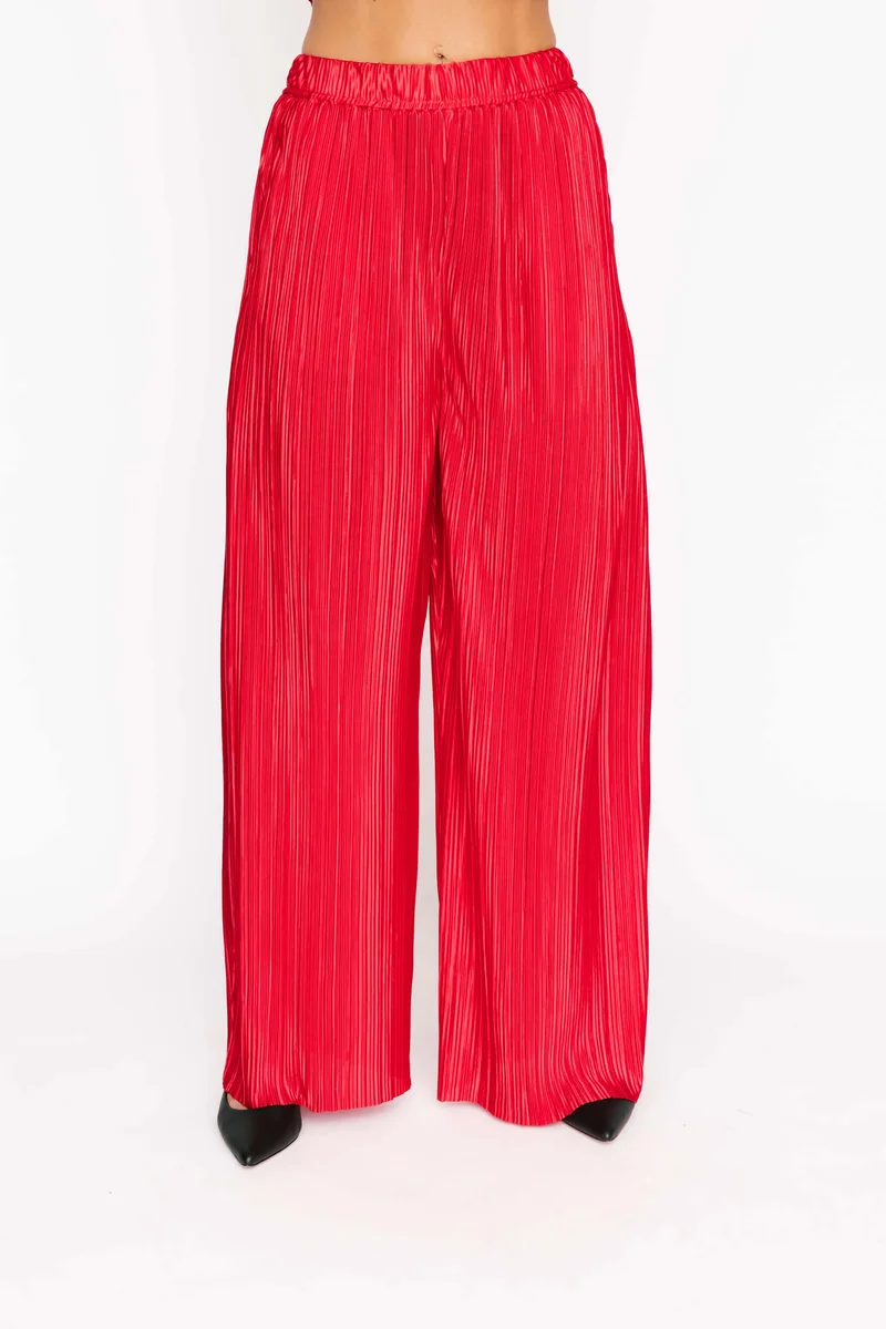 Image of Tasia Wide Leg Pant in Festive Red