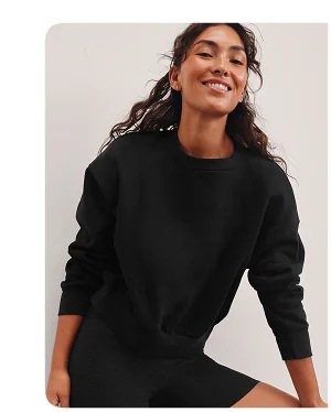 LuxeFleece Crewneck Sweatshirt in Black