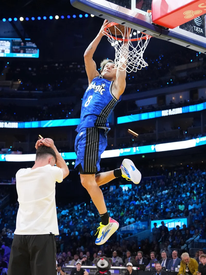 NBA DUNK CONTEST - MATT MCCLUNG