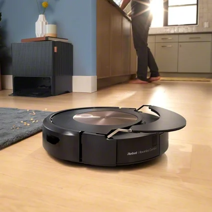 Clean Base Automatic Dirt Disposal